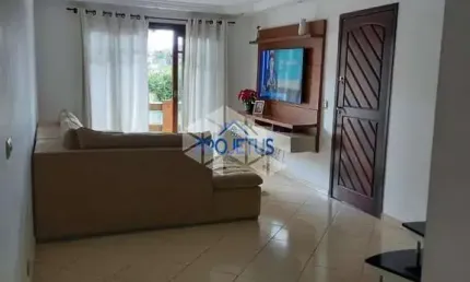 Vendo Sobrado de 165m² 3 Dormitórios 4 vagas de Garagem no Parque Monte Alegre em Taboão da Serra - SP