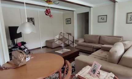 Vendo Casa Térrea 200m² 4 Dormitórios 1 Suíte 3 Vagas em Embu Das Artes - SP