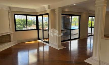 Vendo Apartamento 216m² 3 Suítes 3 Vagas Cidade Monções São Paulo - SP