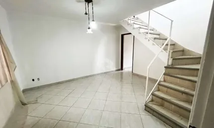 Vendo Casa Sobrado 220m² 3 Dormitórios 1 Suíte 2 Vagas Jardim Ana Maria São Paulo - SP