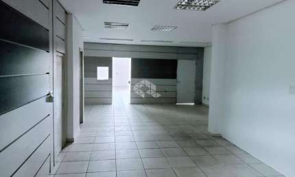 Prédio Comercial , 365 m² Privativo, Bairro Navegantes, Porto Alegre