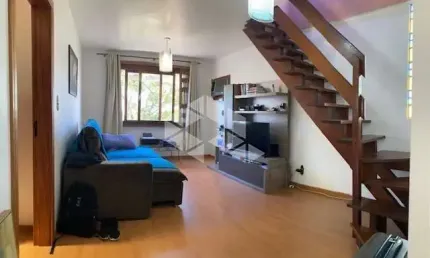 Cobertua de 3 dormitorios, semi-mobiliada com churrasqueira no bairro Partenon