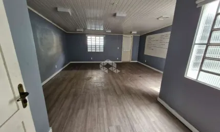 OPORTUNIDADE DE NEGÓCIO! PRÉDIO COMERCIAL NA CEL VICENTE REFORMADO