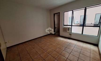 Sala comercial à venda na Avenida José Bonifácio, 741, Farroupilha, Porto Alegre, 35 m2 por R$ 165.000