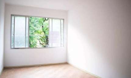 Jk à venda com 30m², 1 quarto, no bairro Farroupilha