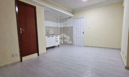 JK NA DR FLORES, TODO REFORMADO, PORTARIA 24H, ELEVADOR