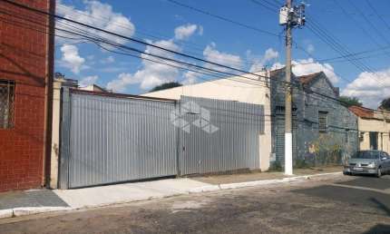 Terreno à venda no Alto da Mooca para investimento.