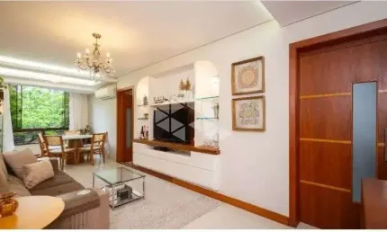 Apartamento à venda, 2 dormitórios, dependência de empregada, 1 vaga de garagem, bairro higienópolis, porto alegre/rs. próximo do colégio pastor dhoms