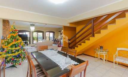 Crédito Real Vende linda casa com 5 dormitórios do bairro Chacará das Pedras