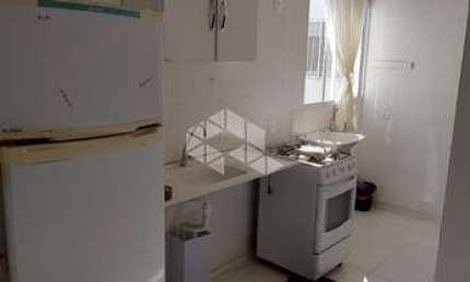 Apartamento de 2 dormitórios no condomínio Nova Primavera I, com 1 vaga de garagem rotativa.