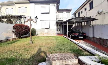 Crédito Real Imóveis Petrópolis vende: Apartamento Padrão - Floresta