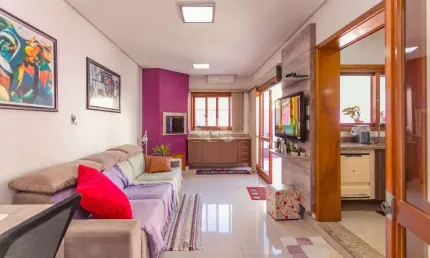 Crédito Real Vende! Casa em condomínio fechado com pátio e piscina