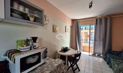 Apartamento de dois  dormitorios com sacada e garagem rotativa no sarandi