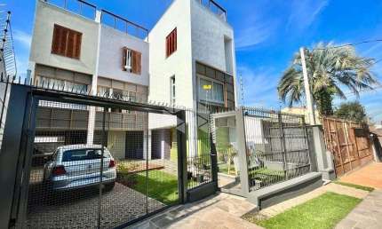 CASA CONDOMÍNIO FECHADO 2 SUÍTES 2 VAGAS ZONA NORTE PORTO ALEGRE