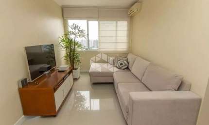 Apartamento 3 dormitórios, sendo 1 suíte, vaga, Vila Ipiranga, Porto Alegre