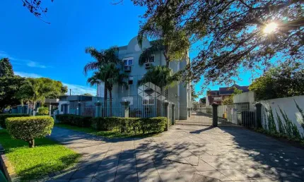 Apartamento 2 dormitórios, 1 vaga, lareira e churrasqueira - Bairro Ipanema - Porto alegre