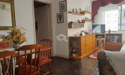 Apartamento com 3 dormitórios, 1 vaga de garagem, totalmente mobiliado.