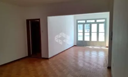 Crédito Real vende  apartamento no Centro histórico,  2 dormitórios,  living amplo