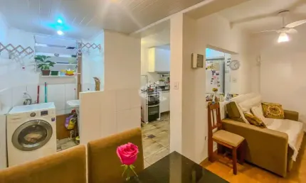 Apartamento térreo com 2 dormitórios, 55 m², bairro menino deus, porto alegre