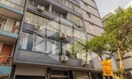 Apartamento com 3 quartos à venda na Rua Duque de Caxias, 840, Centro Histórico, Porto Alegre