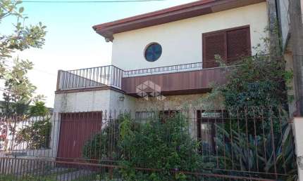Casa à venda com  250 m² ao lado do Bourbon Assis Brasil