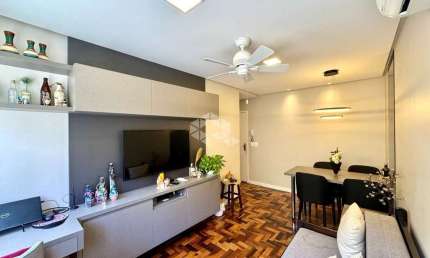 Apartamento 2 dormitórios, Jardim Botânico, Porto Alegre.