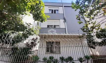 Apartamento 03 dormitórios, 01 vaga, Churrasqueira, Lareira, Semi mobiliado no Bairro Santa Cecilia em Porto Alegre/RS