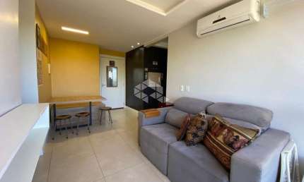 Apartamento à venda em Sarandi com 56 m², 2 quartos, 1 vaga
