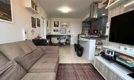 Apartamento 02 dormitório, suite, andar alto, no condominio SPOT