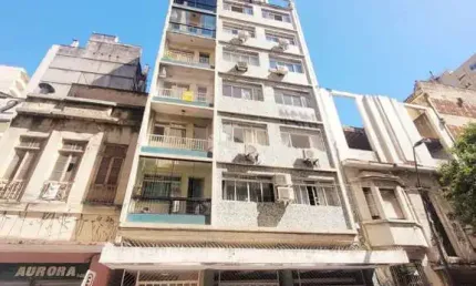 Apartamento 2 dormitórios, ótima localização, Centro Histórico