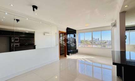Apartamento 2 dormitórios, 1 suíte, 2 vagas, Jardim Itu, Porto Alegre.