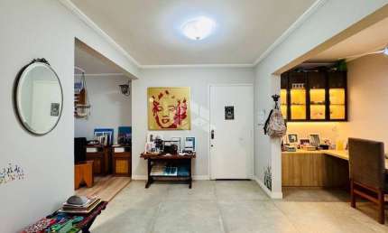 Apartamento 2 dormitórios 1 vaga, Cidade Baixa, Porto Alegre.