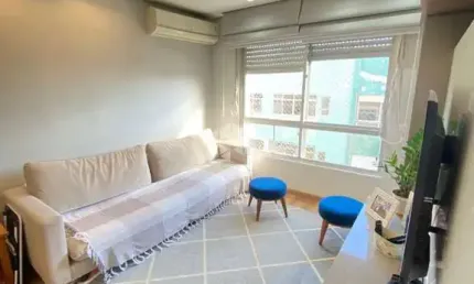 Apartamento reformado com 2 dormitórios, escritório e vaga escriturada - 80m² privativos