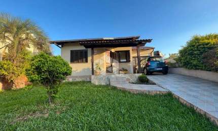 Casa com 2 quartos à venda na Piauí, 237, Arroio Grande, Santa Cruz do Sul
