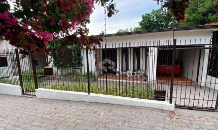 casa com 3 dormitórios no centro de santa cruz do sul