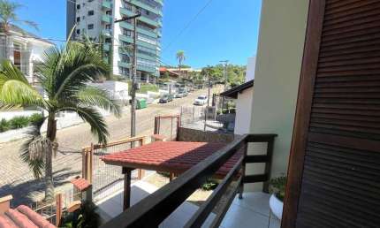 DUPLEX SEMIMOBILIADO 02 DORMITÓRIOS NO BAIRRO SANTO INÁCIO