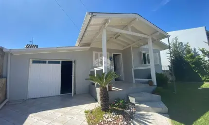 Casa com 2 dormitórios e possibilidade do terceiro, em santa cruz do sul