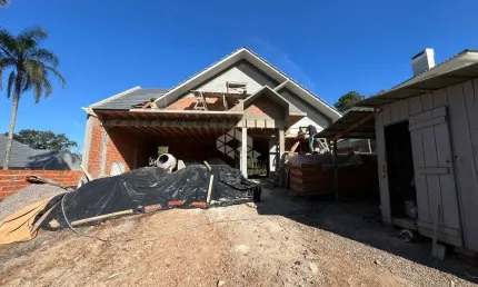 Casa com 3 quartos à venda na Tabelião Haraldo Carlos Neumann, 135, Country, Santa Cruz do Sul