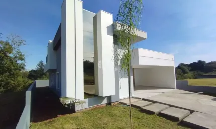 Casa com 3 dormitórios, suíte e closet no terra madre em santa cruz do sul