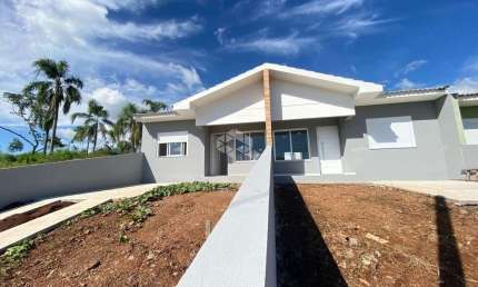 CASA GEMINADA COM 2 DORMITÓRIOS NO BAIRRO JOÃO ALVES