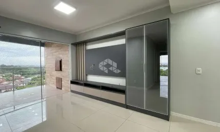 Apartamento semimobiliado de 2 dormitórios em vera cruz