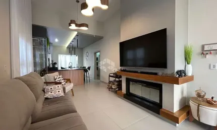 Casa com 3 dormitórios, suíte e closet em santa cruz do sul