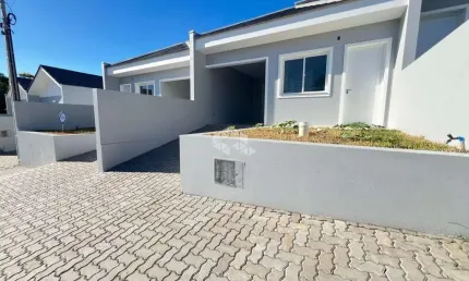 Casa geminada à venda com 2 dormitórios no bairro esmeralda