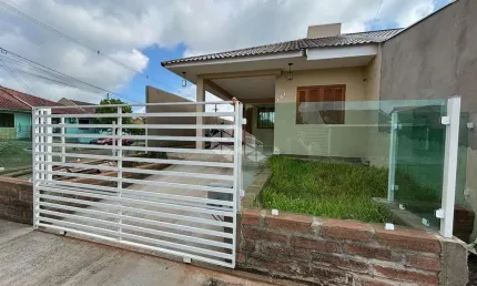 Casa com 2 quartos à venda na Roque Janisch, 108, Centro, Vera Cruz