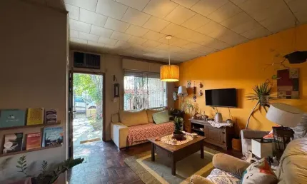 Casa com 4 dormitórios no bairro universitário! pertinho da unisc!
