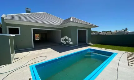 Casa com 3 quartos à venda na Paulo Hardi Kist, 429, Country, Santa Cruz do Sul