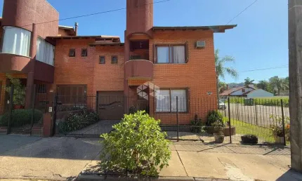 Casa com 3 quartos à venda na Machado De Assis, 532, Santo Inácio, Santa Cruz do Sul