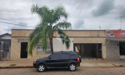 Casa com 1 quarto à venda na Av Getúlio Vargas, 377, Centro, Candelária