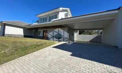 Casa em condomínio com 3 dormitórios em santa cruz do sul