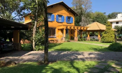 Casa no condomínio reserva dos pássaros alto padrão